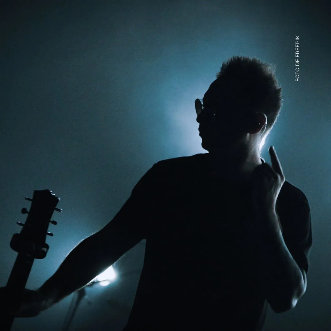 Antonio Cartagena cuenta cómo dejó la Policía para convertirse en ícono de la salsa