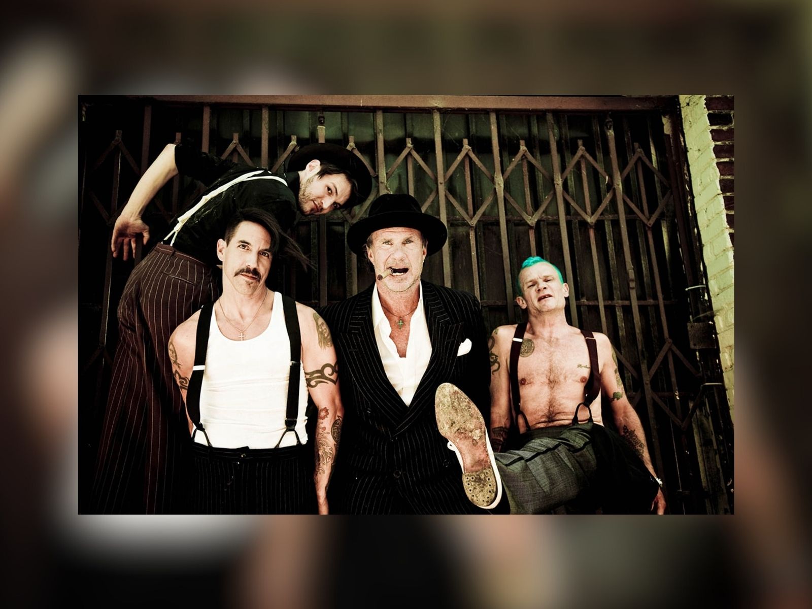 Flea anuncia Honora, su primer álbum solista de influencia jazzística con lanzamiento en 2026