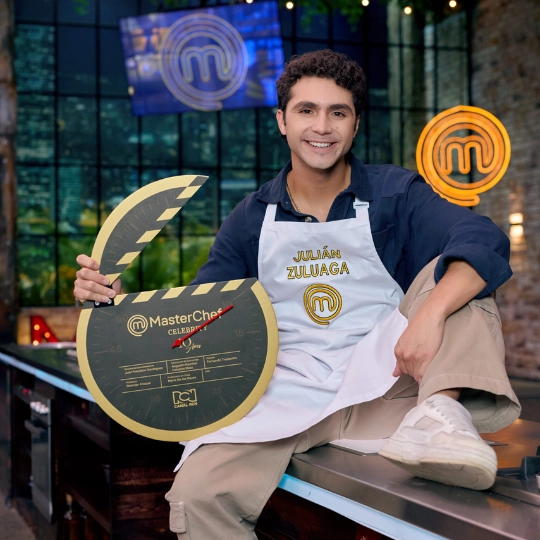 Julian-Zuluaga-Participante-de-MasterChef-Celebrity-Colombia-2025.webp