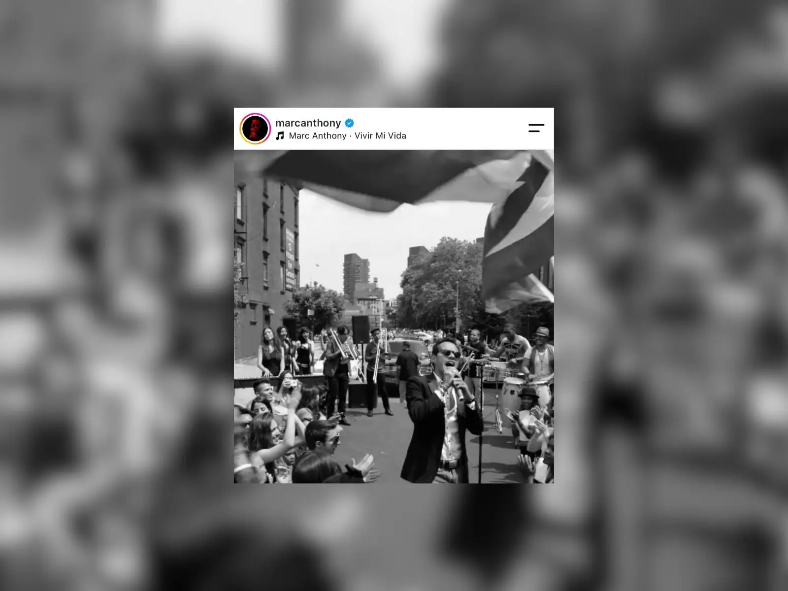 Marc Anthony celebra 13 años de ‘Vivir Mi Vida’, un himno que sigue poniendo a gozar