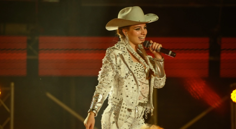 Presentacion-de-Ivel-Santana.webp