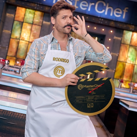 Rodrigo-Candamil-Participante-de-MasterChef-Celebrity-Colombia-2025.webp