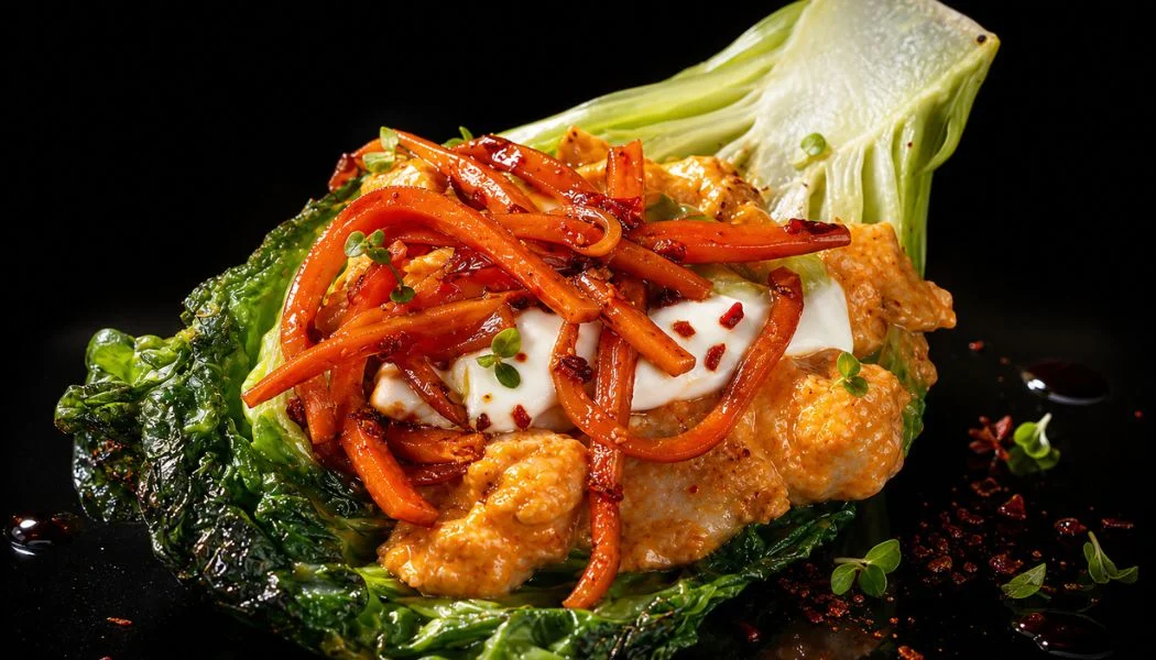 Lechuga rellena estilo al indio con pollo al curry