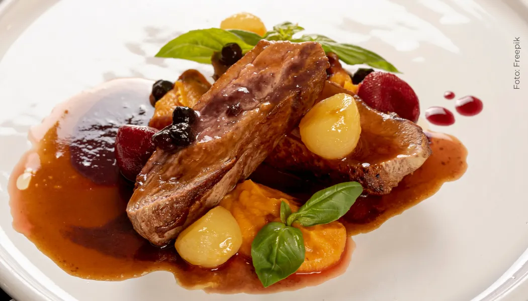 lomo de cerdo con salsa de ciruela 