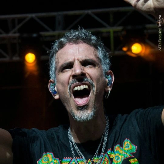 los-cafres-presentan-nueva-cancion-llamada-las-preguntas (4) 1.webp