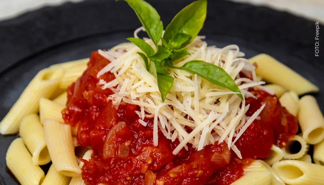 Receta de pasta en salsa napolitana Receta de pasta en salsa napolitana