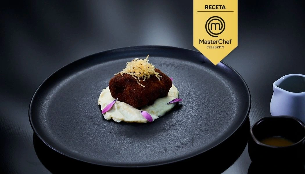 Receta corvina apanada con puré de coliflor.